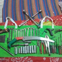آچاروپیچ گوشتی وانبردست وآچارچرخ واره وچکش ۵۰ تیکه
