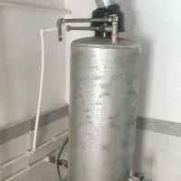 آبگرمکن ایستاده