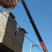 جرثقیل خاور