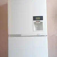 یخچال و فریزر اسنوا