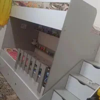 تخت دو طبقه