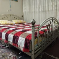 فروش تشک دو نفره رویال به همراه تخت فلزی