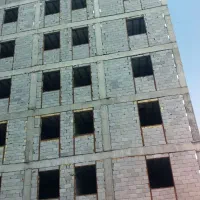 کارگر وارد به سنگ کاری وبنا رومزد سنگ کار