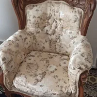 مبل 9 نفره همراه با جلو مبلی و 2 میزعسلی