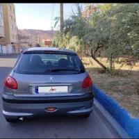پژو 206