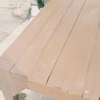 تخت چوبی