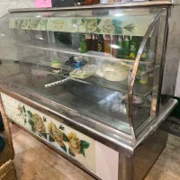 یخچال ویترینی شیشه خم