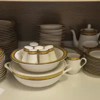 سرویس چینی۱۲ نفره،برند کوئین ژاپن .نو