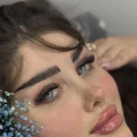 اکستنشن مژه و لیفت