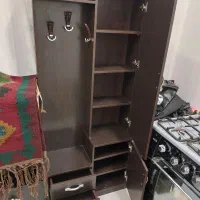 جاکفشی و اویز لباس