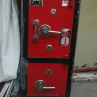 گاو صندوق دوطبقه