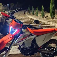 (کراس yb250رادیات اب ). تریل . اندرو