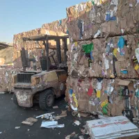 خریدارضایعات کارتن،کتاب و دفتر