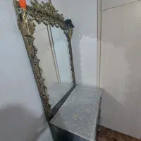 آینه و دلاور