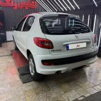 پژو ۲۰۷