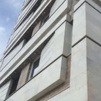 ساختمان لوکس طاها