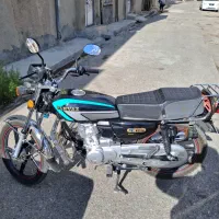 موتور سیکلت انژکتور