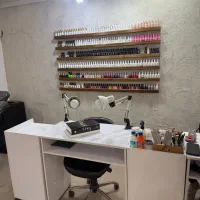 اجاره میز به ناخنکار