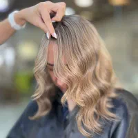 خدمات رنگ و لایت و احیا با تخفیف ویژه