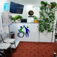 منشی مطب خانم شیفت صبح