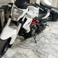 بنلی ۳۰۰ مدل ۹۶