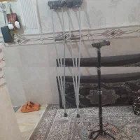 عصاچهار پایه وعصای معمولی