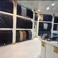فروشنده حرفه ای کت وشلوار