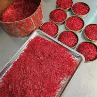 فروش ویژه زعفران نگین درجه یک ازکشاورز فقط۳۰۰گرم