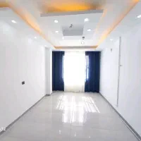 54مترآپارتمان خوش نقشه نورگیر پارکینگ سندی