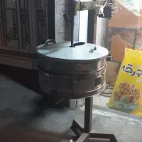 فروش وسایل مغازه (دستگاه تخمه پزو قفسه ها)