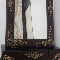 آینه با میز