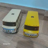 یه دونه ماشین با دوتا اتوبوس و با تانگ