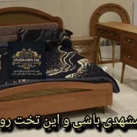 کنسول// تخت خاب سایز ۱۶۰ حصیری میز آرایش پاف