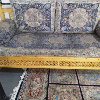 تخت سنتی همراه با تشک و پشتی و بالشت