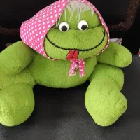 عروسک و اسباب بازی