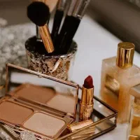 میکاپ|خدمات آرایشگری و زیبایی|سمنان, |دیوار