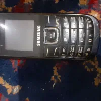 گوشی سامسونگ دکمه ای