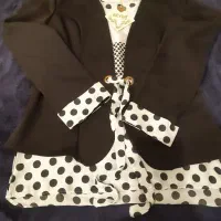 تعدادی لباس زنانه، کاملا نو نو، ترک