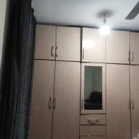 چهار واحده سنتی ۸۱ متری سال ساخت ۹۰