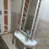 ساعت ایینه کنسول