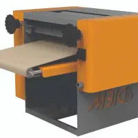 اپراتور پرس برک CNC