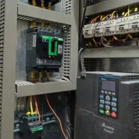 انجام پروژه های برق صنعتی و پی ال سی وتابلو برق ها