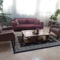مبل راحتی شرکتی در حد نو
