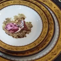 شیرینی خوری