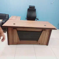 صندلی انتظار و چرخ دار و میز