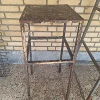 چهارپایه به اضاف تخت آهنی