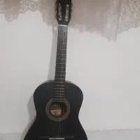 گیتار در حد نو