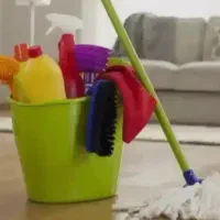 نظافتچی خانم