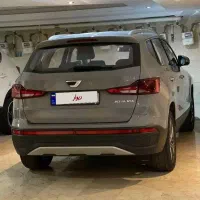 فولکس واگن جتا VS5