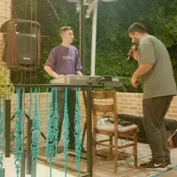 موزیک زنده و دیجی